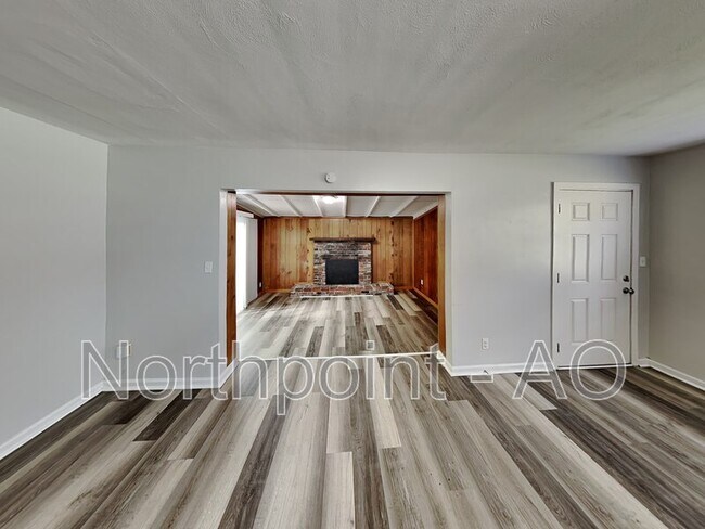 Foto del edificio - 3988 Ferrarra St