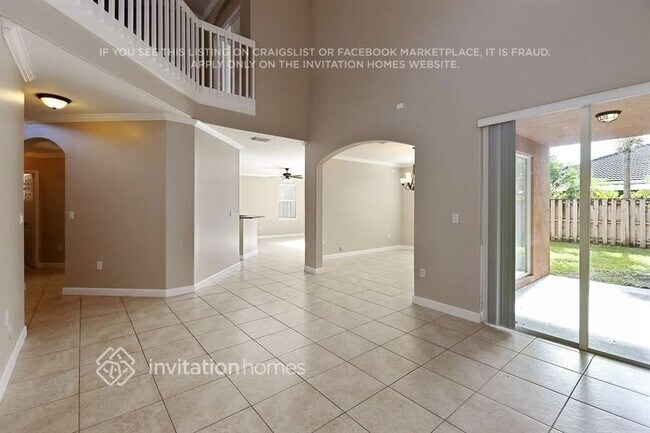 Foto del edificio - 14004 SW 154th St