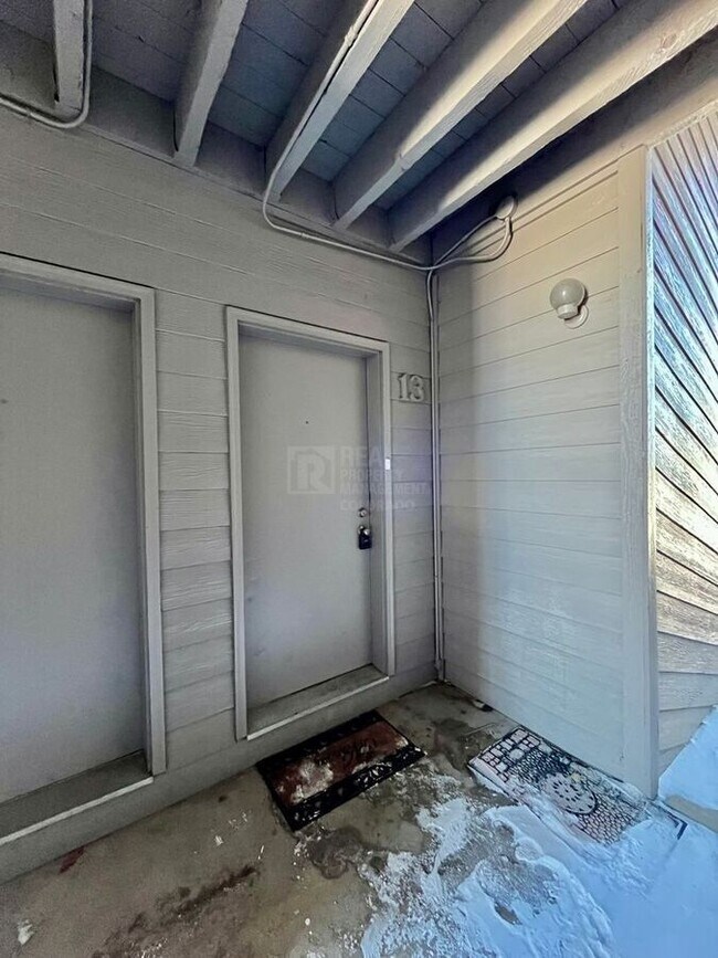 Building Photo - 8100 W Quincy-N13
