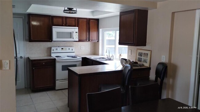 Building Photo - 3637 Winder Dr