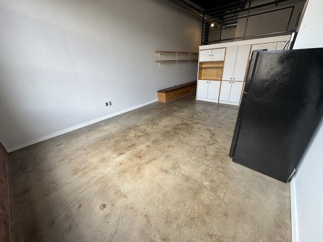 Building Photo - 1400 Rosa L Parks Blvd