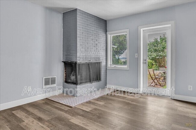 Foto del edificio - 2875 NW Thurman St
