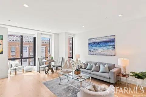 Foto del edificio - 832 Sutter St