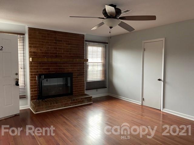 Foto del edificio - 911 Nottingham Dr