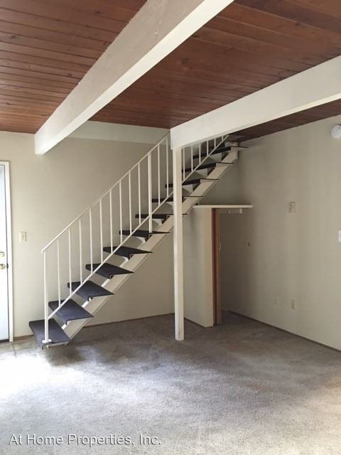 Foto del edificio - 325-339 NW 7th St