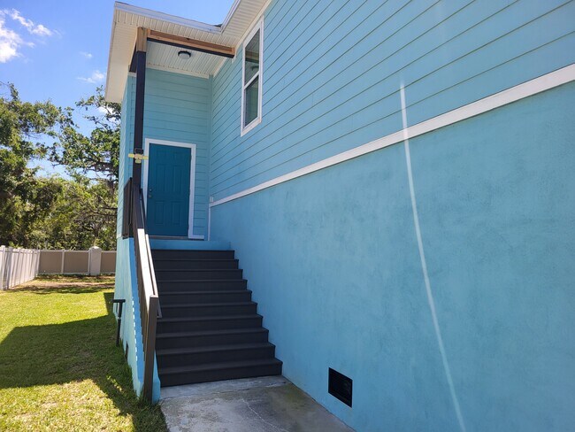 Building Photo - 6072 Randan Ct