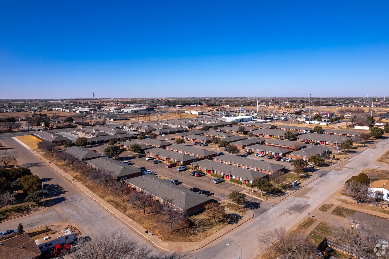 Aerial Photo - LaSalle West