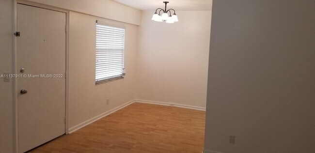 Building Photo - 13455 SW 9th Ct