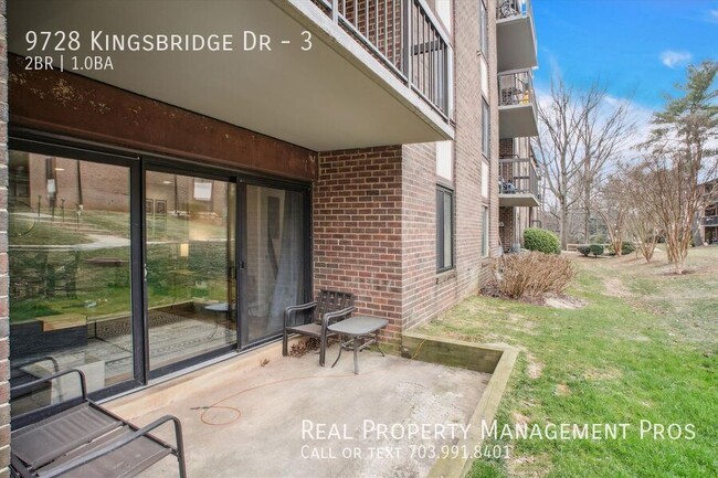 Foto del edificio - Stunning, Sun-Lit, Walkout LVL Patio Condo!