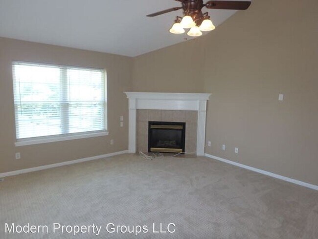 Building Photo - 4 br, 3 bath House - 4508 Smith Dr