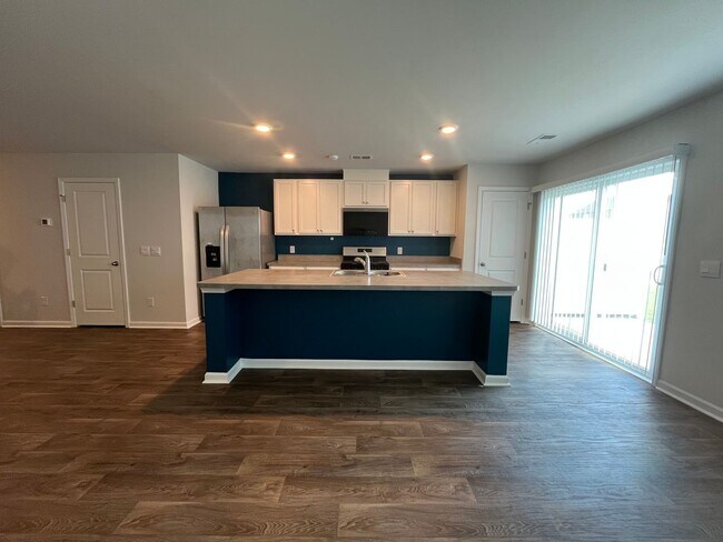 Foto del edificio - 264 Blue Haw Dr