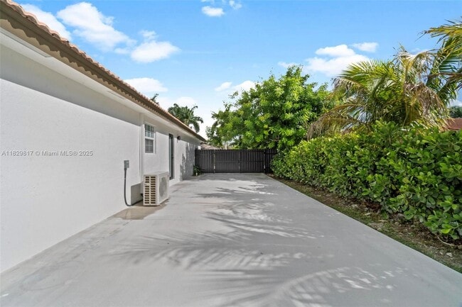 Building Photo - 15862 SW 286th St