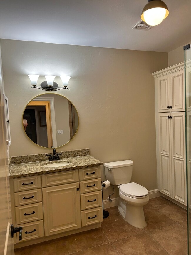 Foto del edificio - 4412 Vanda Dr