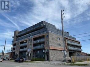 Building Photo - 408 Browns Line