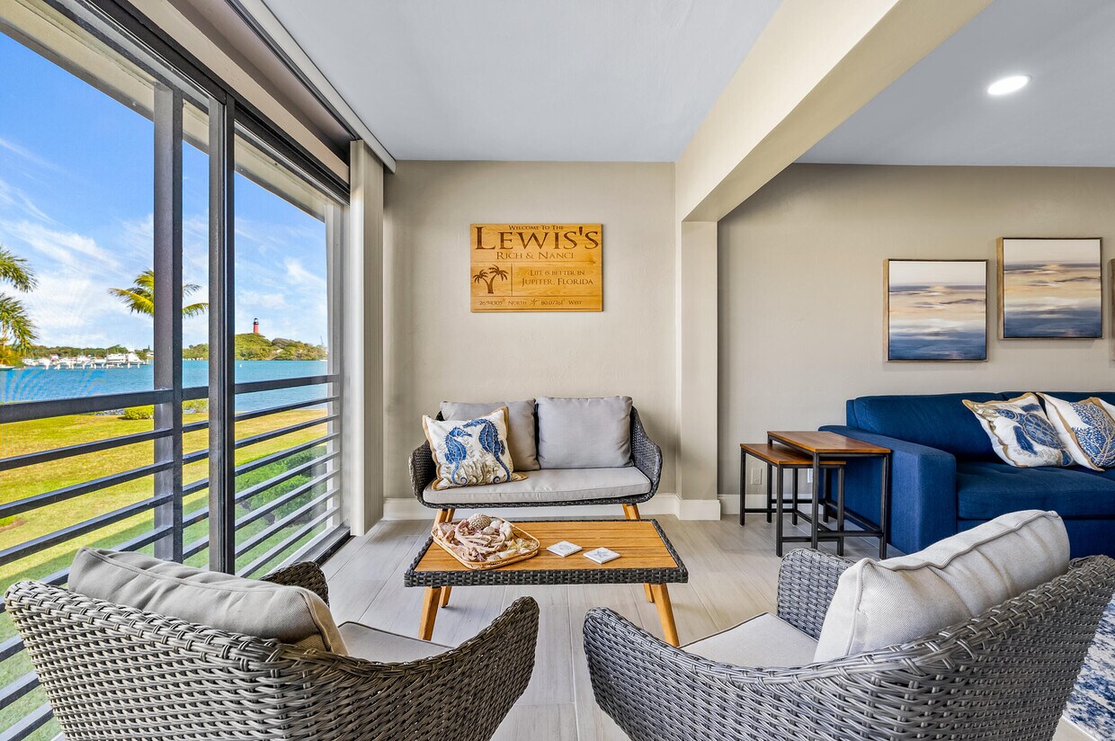 755 Saturn St Unit E204, Jupiter, FL 33477 Condo for Rent in Jupiter