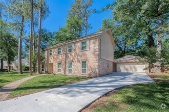 Building Photo - 6534 Bayonne Dr