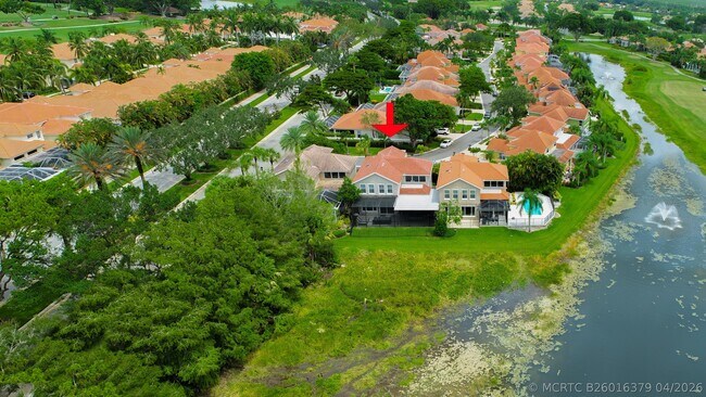 Foto del edificio - 8216 Heritage Club Dr