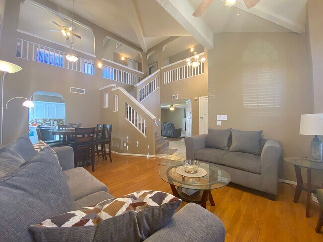 Foto del edificio - East El Paso 3 bed Refrig A/C w/Loft!