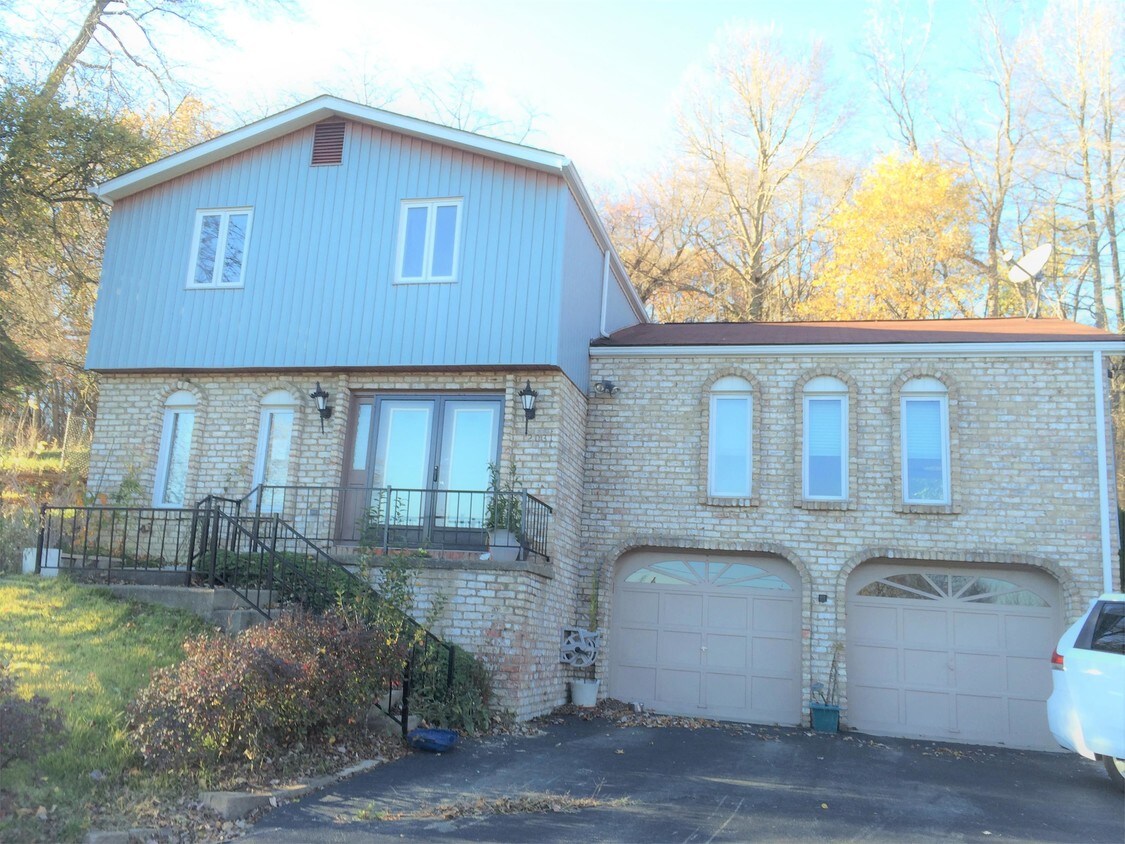 Primary Photo - 2031 Marshall St