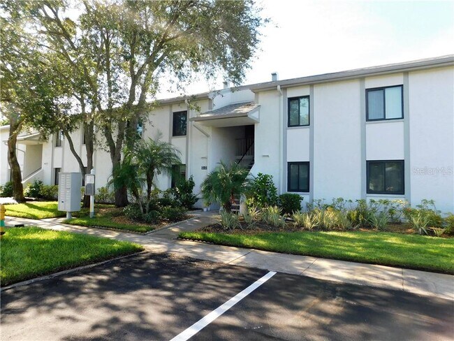 Foto del edificio - 270 Cypress Ln