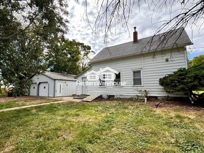 Building Photo - 23568 Maple Ridge