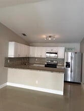 Building Photo - 17501 SW 142nd Ct
