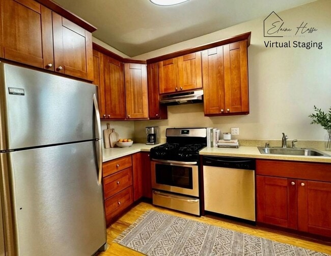 Building Photo - Come live in this Potrero Hill | 2BD/1BA | Hardwood Floors | On-Site Laundry | Storage | Unbeatab...