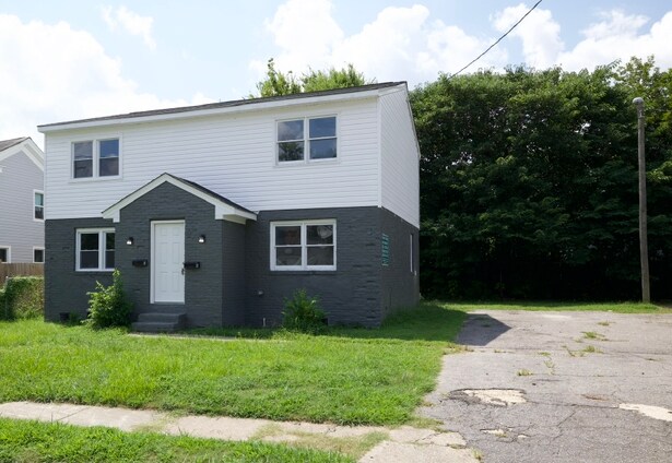 Building Photo - 1611 Manson St