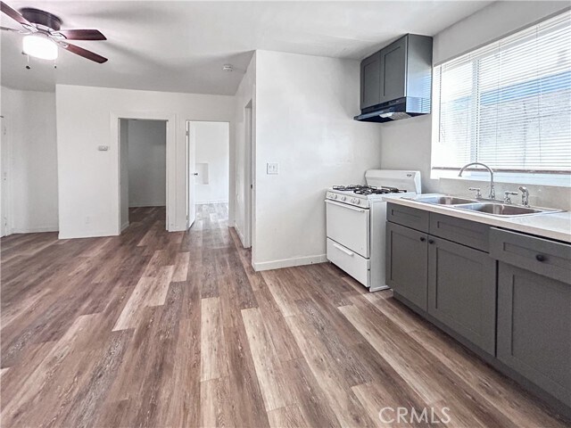 Foto del edificio - 1211 Hoffman Ave
