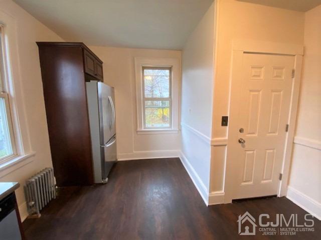 Building Photo - 313 E Blancke St