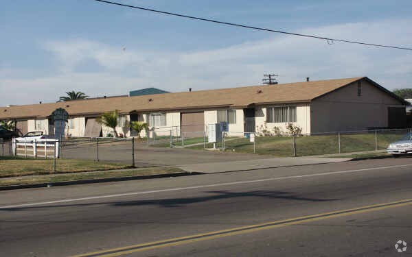Building Photo - Palm Homes Apartments