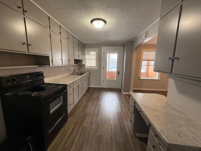 Foto del edificio - 119/121 W Kemp