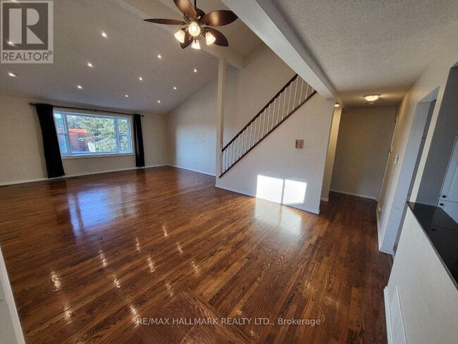 Building Photo - 928 Wayne Dr