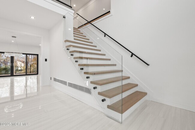 Foto del edificio - 459 Harnell Ave