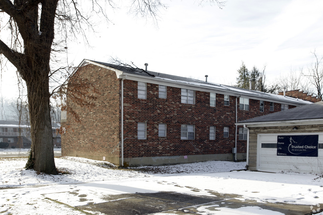 Building Photo - Gagel Terrace