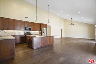 Building Photo - 29500 Heathercliff Rd