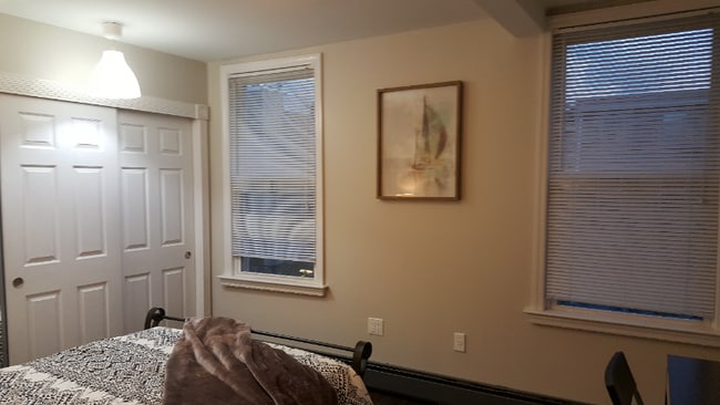 Building Photo - 46 Wayne St