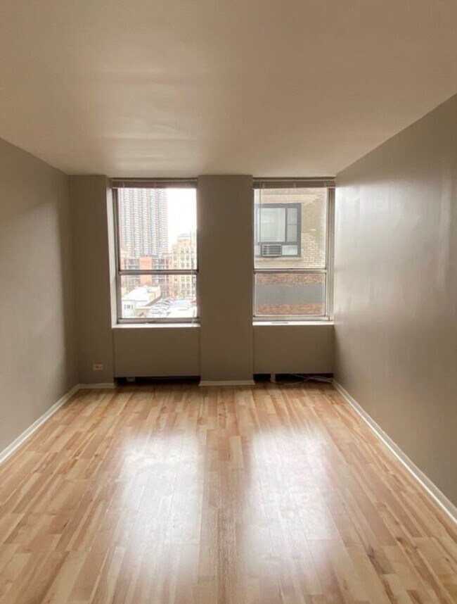 Building Photo - 655 W Irving Park Rd