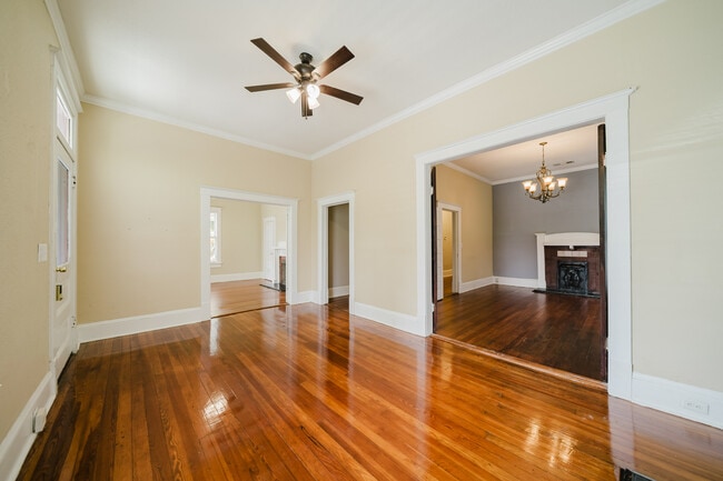 Building Photo - 2533 English Ave