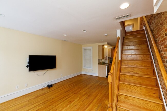 Building Photo - Updated Row Home with 2 Beds, 2.5 Baths Steps to Metro