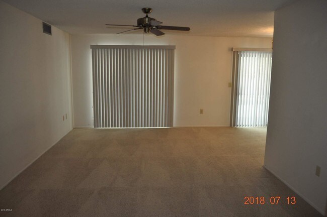 Building Photo - 14405 N Cameo Way