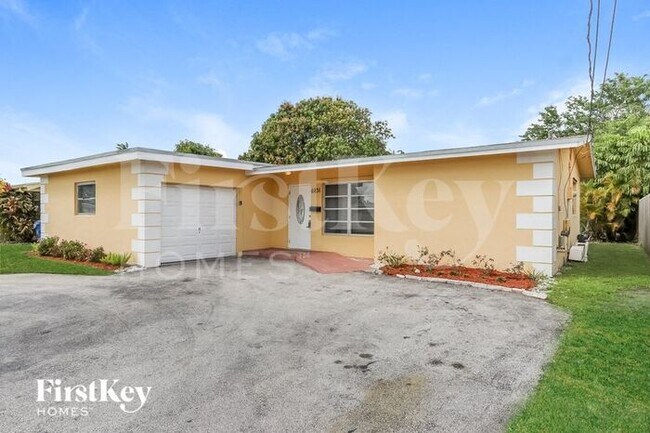 Foto del edificio - 6831 NW 25th Ct