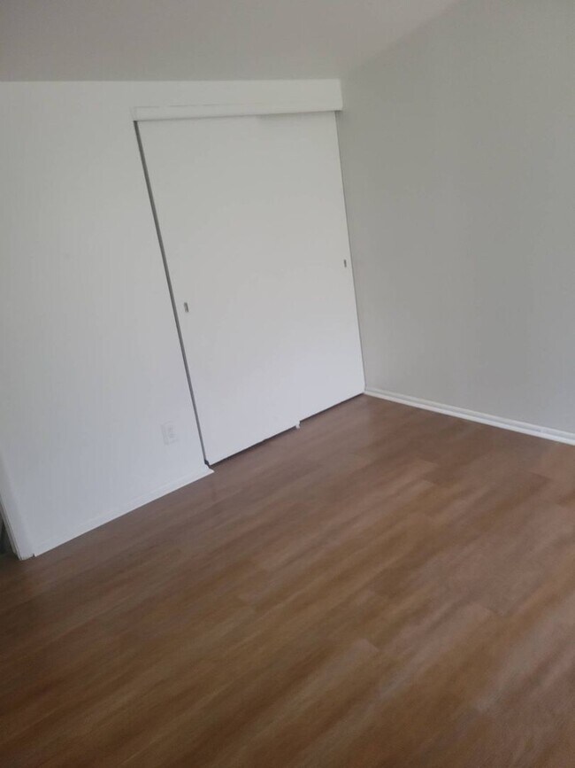 Foto del edificio - 8836 N 95th St