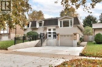 Building Photo - 170 Wheatfield Crescent