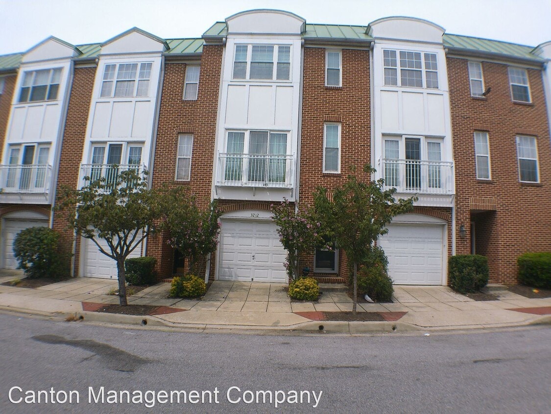 3 br, 3.5 bath House 3212 Toone St. House Rental in Baltimore, MD