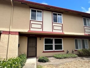 Building Photo - 27755 Del Norte Ct