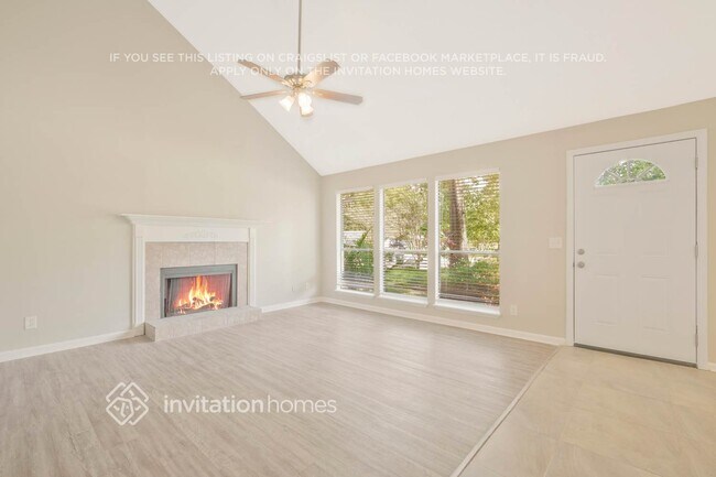 Foto del edificio - 3691 Ballestero Dr S