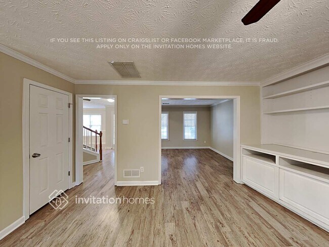 Foto del edificio - 3241 St Claire Ct