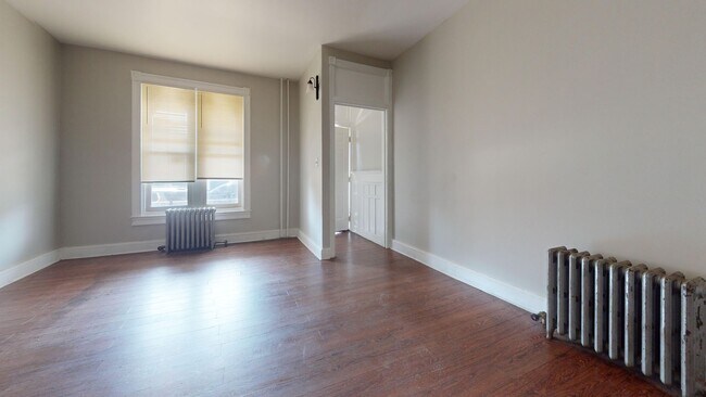 Building Photo - Nicetown 4br for Rent