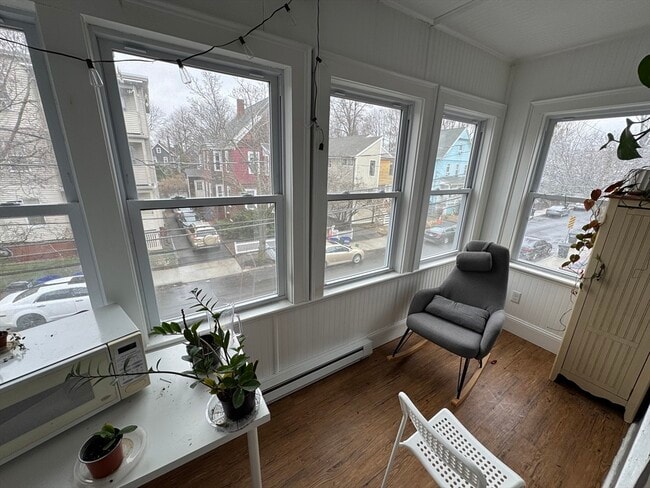 Building Photo - 44 Gorham St